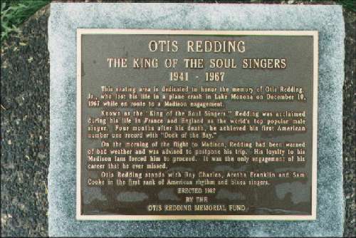 Otis Redding* Ottis Redding - I've Been Loving You Too Long / Shake Otis Redding* Ottis Redding - I've Been Loving You Too Long / Shake